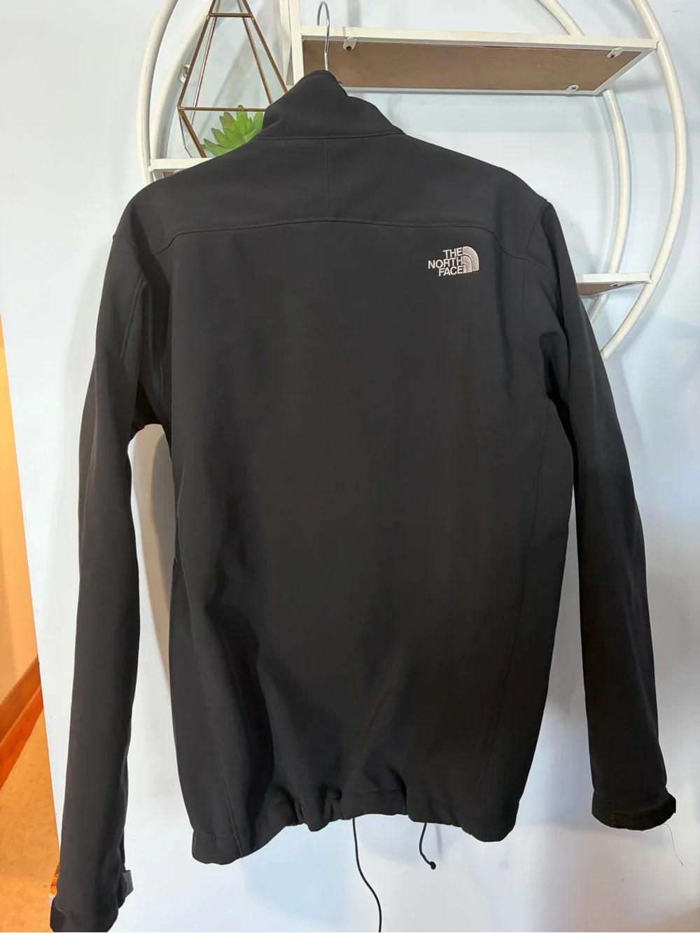 The North Face Men's Black Medium M Softshell Performance Jacket